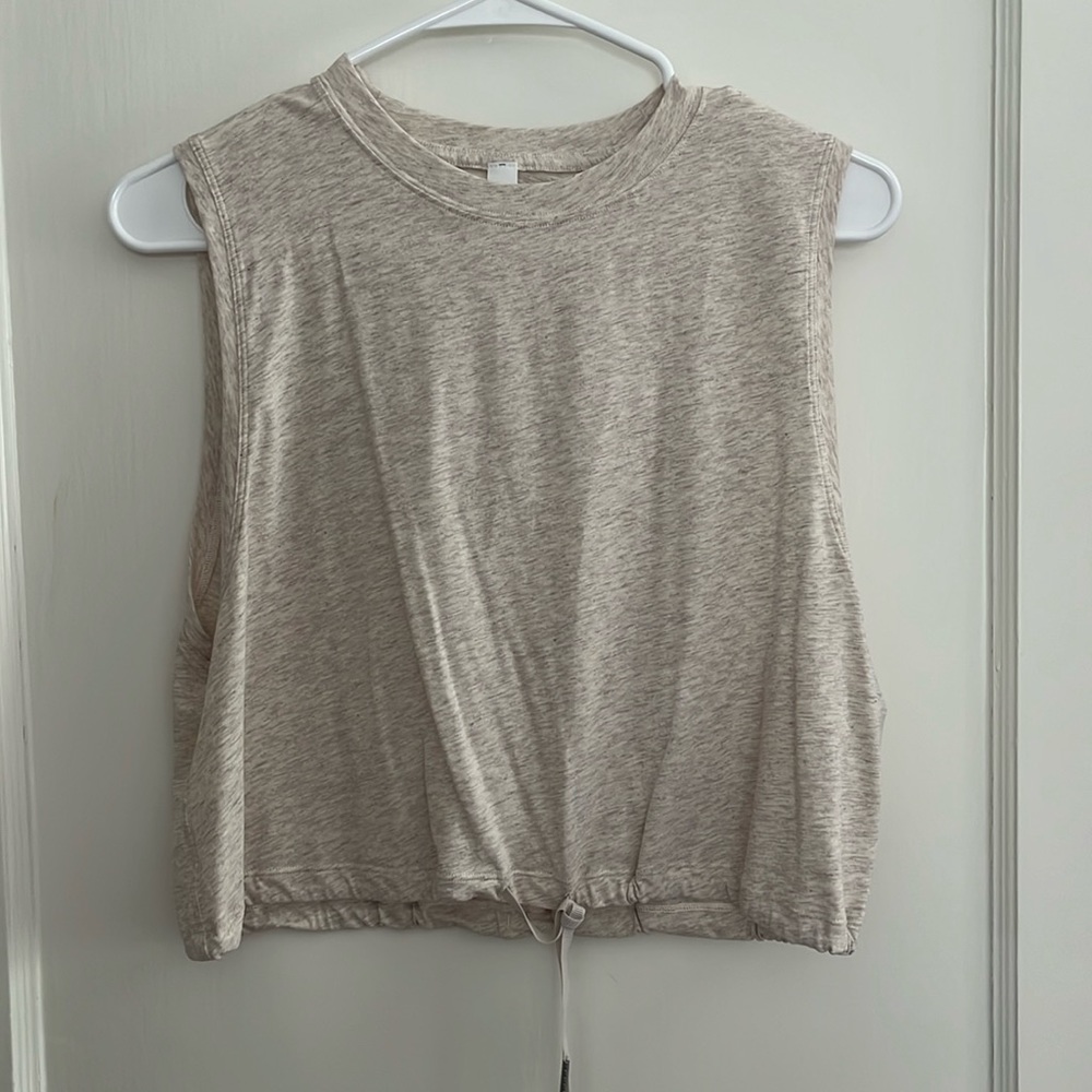 NWOT Lululemon Top